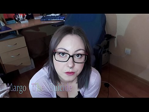❤️ სექსუალური გოგონა სათვალეებით ღრმად იწოვს დილდოს კამერაზე უბრალოდ პორნო ka.tradewin.top